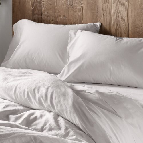 300sateen sheet set fog bedthreequarterdet f21 1 1 fa568f71 e654 4d4e bd35 94a7ddb95cbc