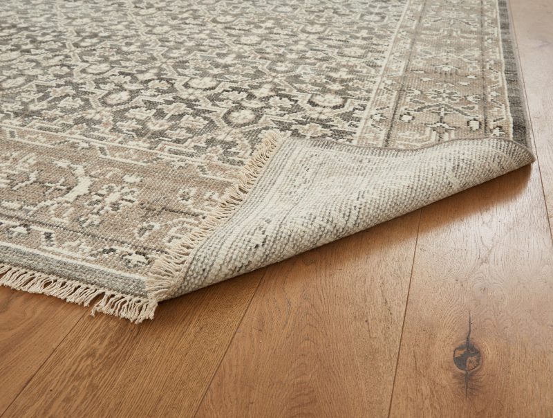 6037383 Q4L1 230815 003 Meares Detail Rug