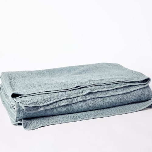 Cascade Organic Matelasse Blanket | Lagoon