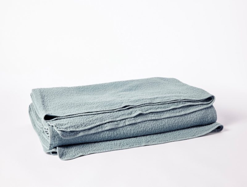 Cascade Organic Matelasse Blanket | Lagoon