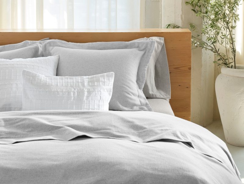 FA24 CloudBrushedFlannel Duvet GrayHeatherTexture B 0002 c244a2e7 dc17 4114 b5cd 62b78970292a