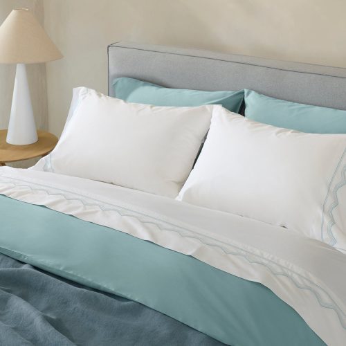 FA24 CloudSoftSateen Duvet VistaEmbroidery PacificBlue B 0024 db1f2f1a 650d 4659 a0e3 a7ce21853b72