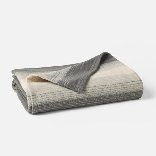 Horizon Super Soft Organic Throw | Gray Ombre