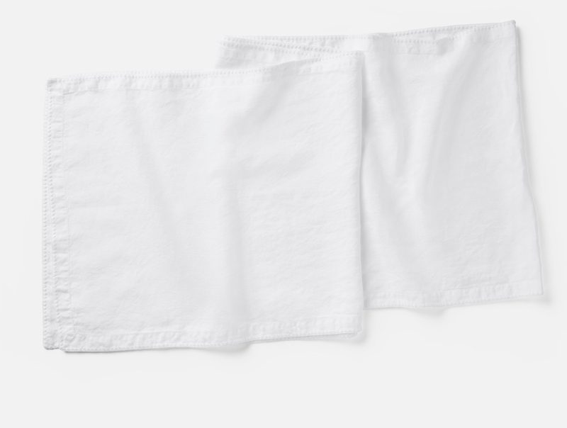 Olivos Embroidered Organic Linen Runner | Alpine White