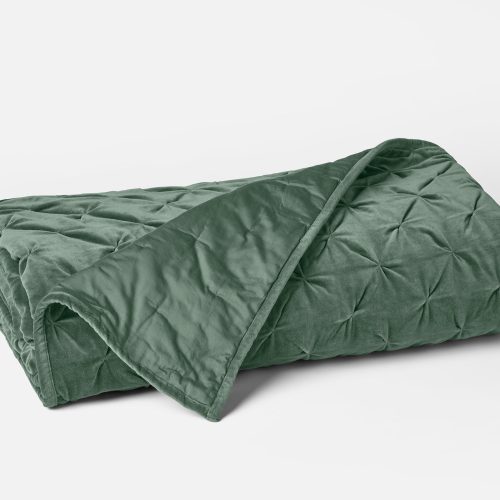 Velvet Tufted Organic Quilt | Pine 