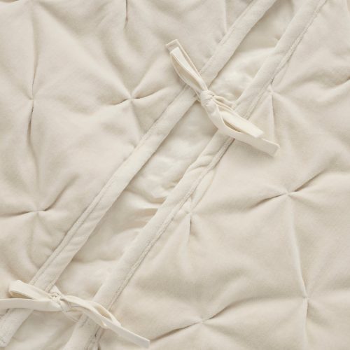 FA24 VelvetTuftedOrganic TreeSkirt Undyed B 1284