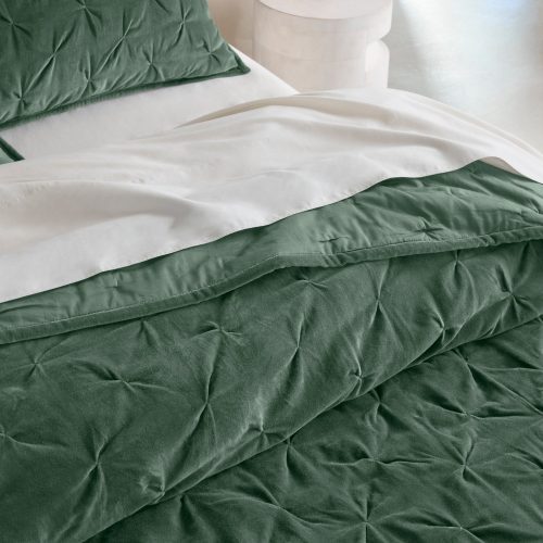 FA24 VelvetTufted Quilt Pine B 0005