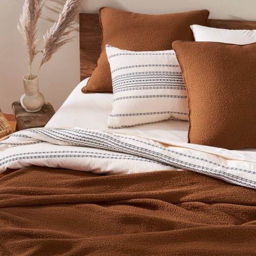 PDP Cascade Blanket Rust B FALL20 1 ddb05c10 70d3 44c8 8875 579274b66c5d