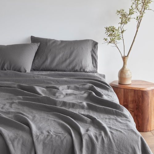 RelaxedLinen Sheeting Slate Hero FA22 0186 3 3