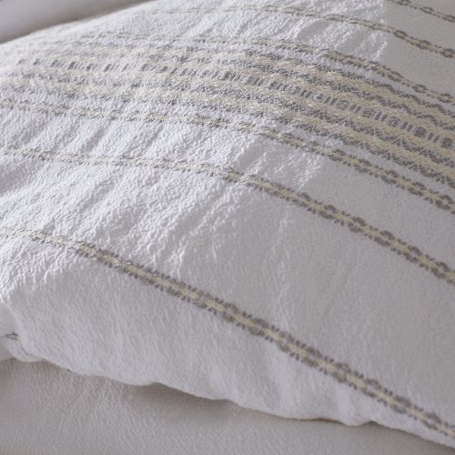 Rippled Stripe Organic Duvet SoftWhite Detail 01 F182w