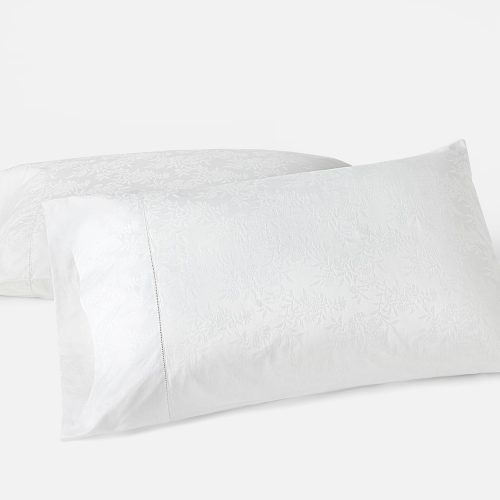 SP25 HeirloomOrganicSateenJacquard Pillowcase Setof2 AlpineWhite 4092 1