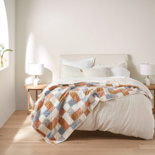 ashbury quilt multi a sp22 3608 x 1 9df2bd13 2f64 481a 85f7 454f35d56965