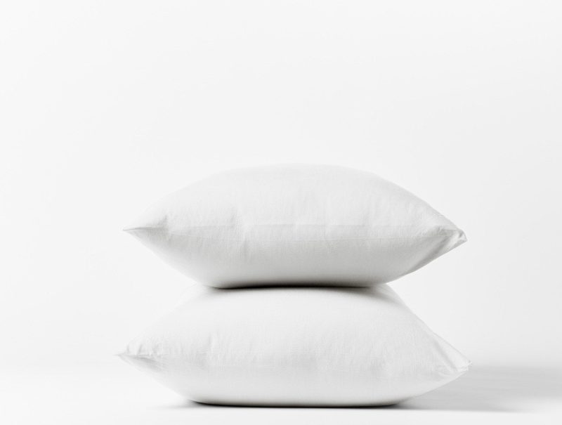 Organic Crinkled Percale™ Pillowcases - Coyuchi | Alpine White