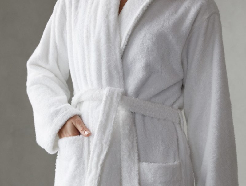 lifestyle cloudloom robe white a sp22 75616 2