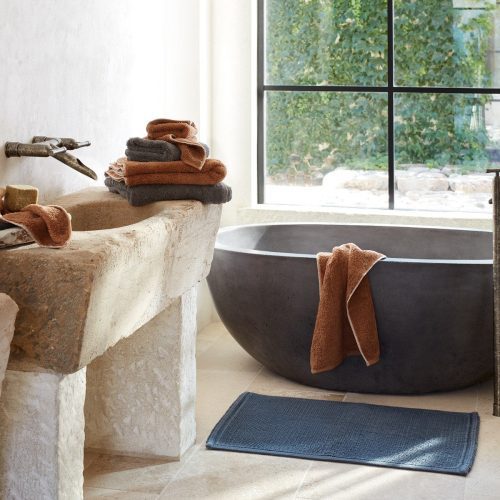 lifestyle pebbled bathmat shadow a sp21 v1 5522 x 2