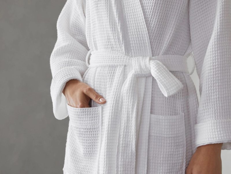 lifestyle waffle robe white b sp22 74123 3 1