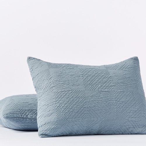 Avila Organic Matelasse Blanket | Pale Ocean