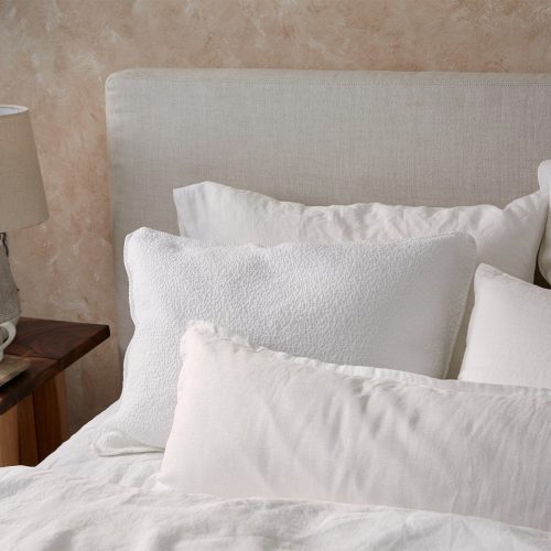 pdp diamondstitch comforter alpinewhite a sp21 detail 33333