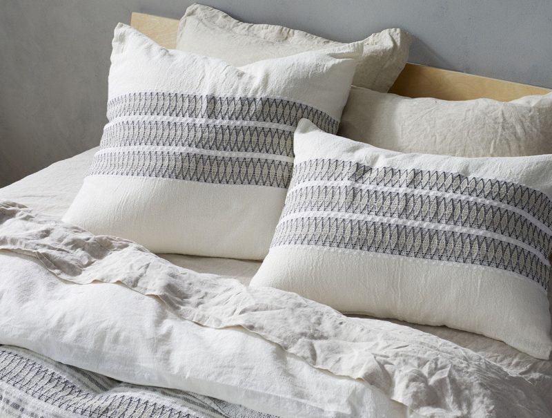 pdp lostcoastduvet threequarter white f19 b 1 1