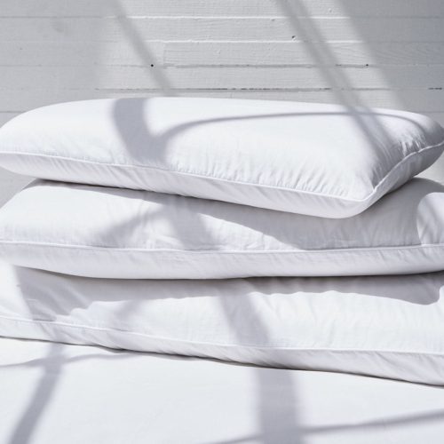 pdp moldedlatexpillow stack white f19 c