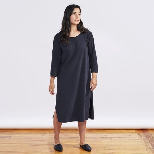 pdp solsticeorgnightgown model graphite f19 a 3 1 bcff27b7 323c 4c95 b753 cced2e005052