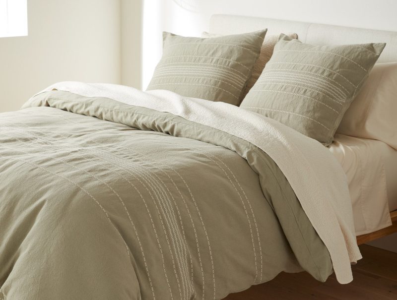 rippledstripe duvet aloe a sp22 detail 5718 1 2