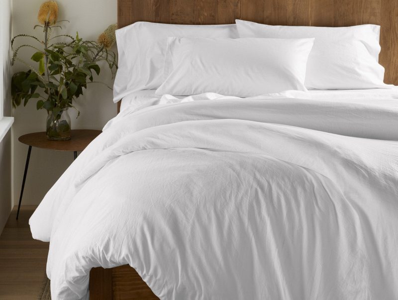 sateen sheetset alpinewhite bedhero f17 1 f71dd225 f0a2 45ad 88eb 2ec46e2df009