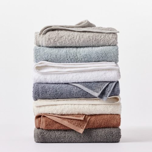 sp23 cloudloomorganictowel stack1 pdp