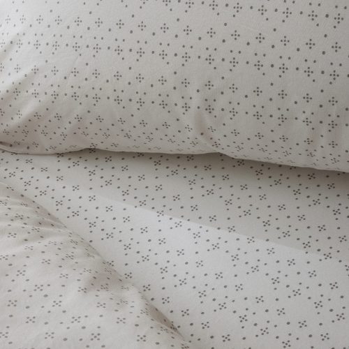 sp23 organicprintpercale fossildot 2 lifestyle pdp 1 e1305777 9c61 449a 91a9 637a4ea0fb1c